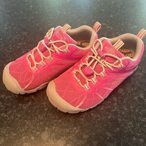 Girls Size 13 Keens Chandler 2 CNX Sneakerss